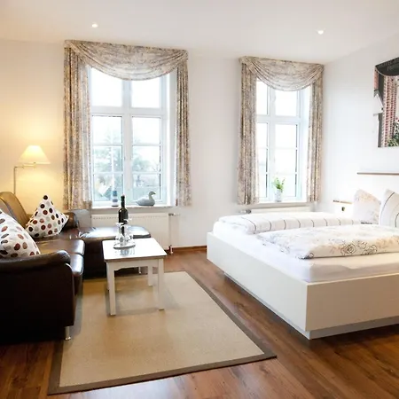 Restaurant Friedrichs * Nebel